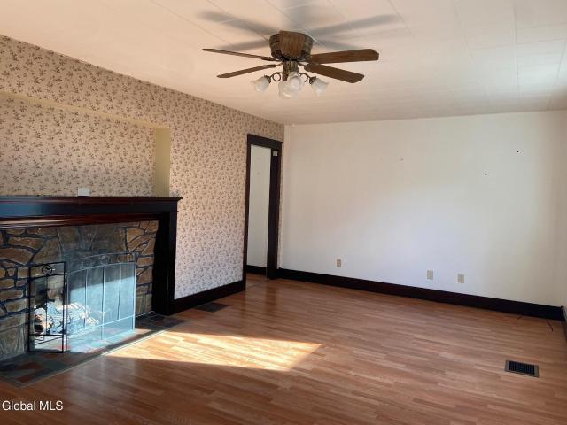House for sale in Village of Fort Edward, Town of Fort Edward