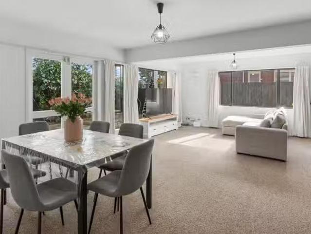 House for sale in Burnside, Canterbury
