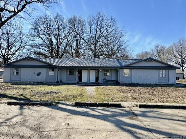 House for sale in Ark