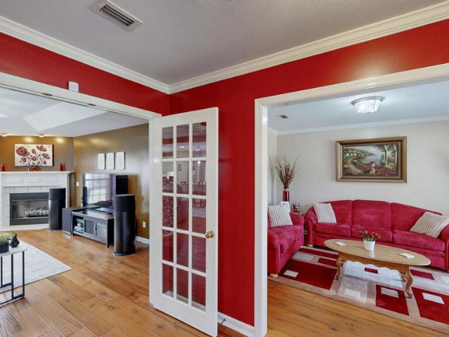 House for sale in Coffee Springs, Coffee County