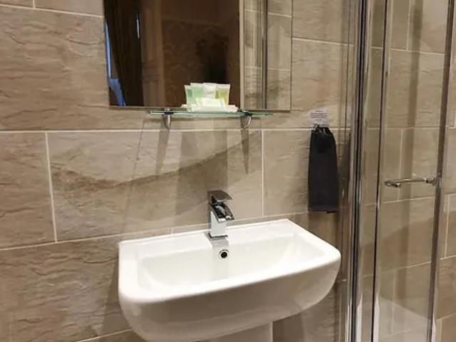 House for rent in Craigmillar Park, Newington