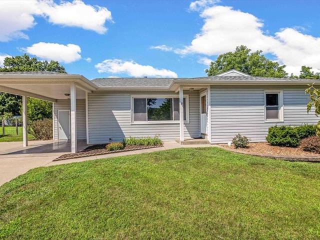 House for sale in Cooper, Missouri