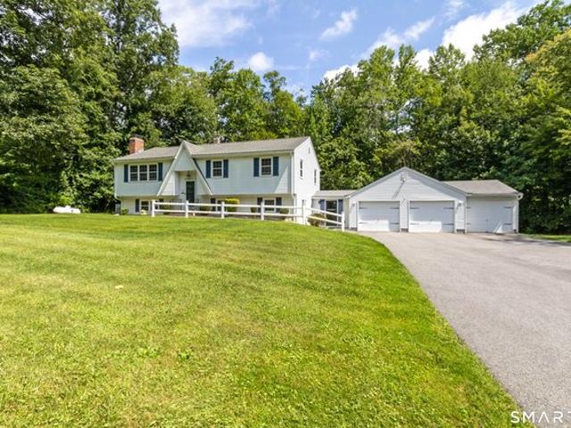 House for sale in East Hampton, Connecticut