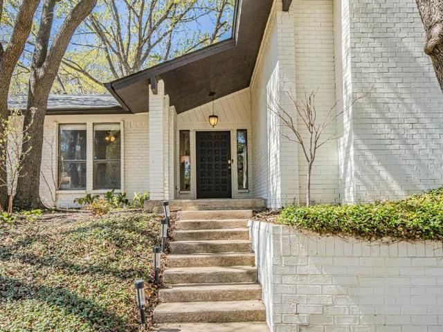 House for sale in Benbrook, Texas