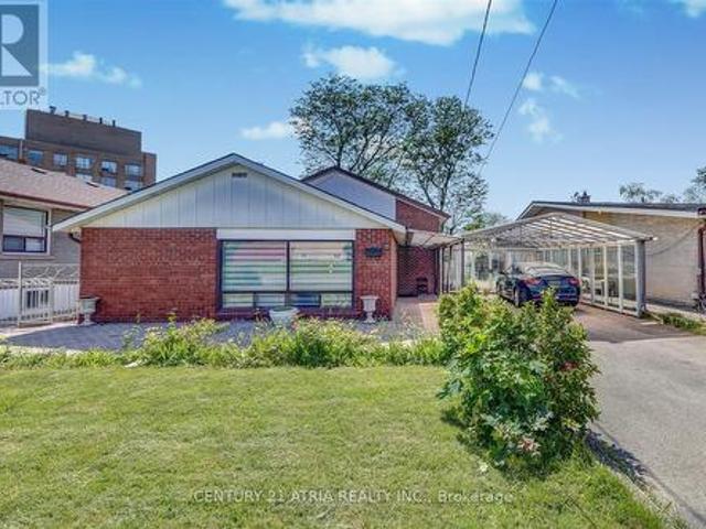 House for sale in Woburn, Ontario