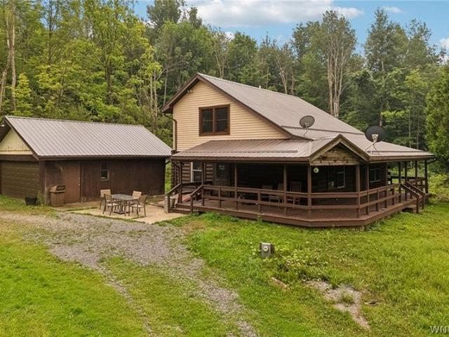 House for sale in Silver Springs, New York