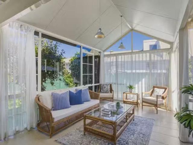 House for sale in Chaslands, Canterbury