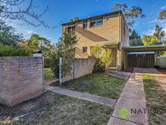 House for rent in Wanniassa, Australian Capital Territory