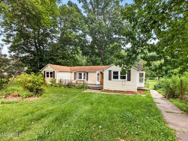 House for sale in Hope, New Jersey