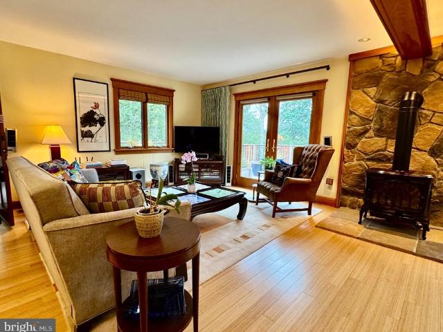 House for sale in Bath, Morgan County
