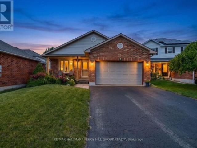 House for sale in Barrie, Central Ontario