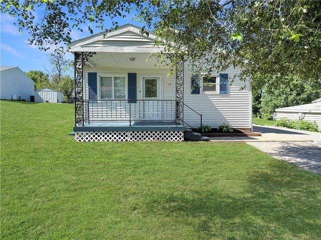 House for sale in Higginsville, Missouri