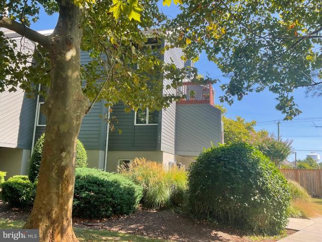 Condo for sale in Delaware