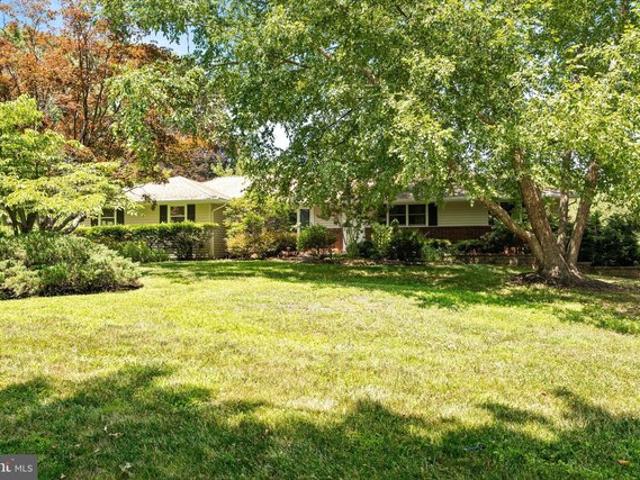 House for sale in Windsor, New Jersey