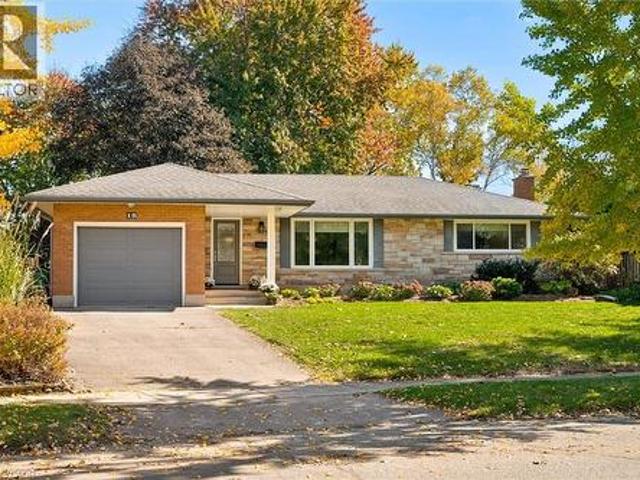 House for sale in Stanley Park, Kitchener