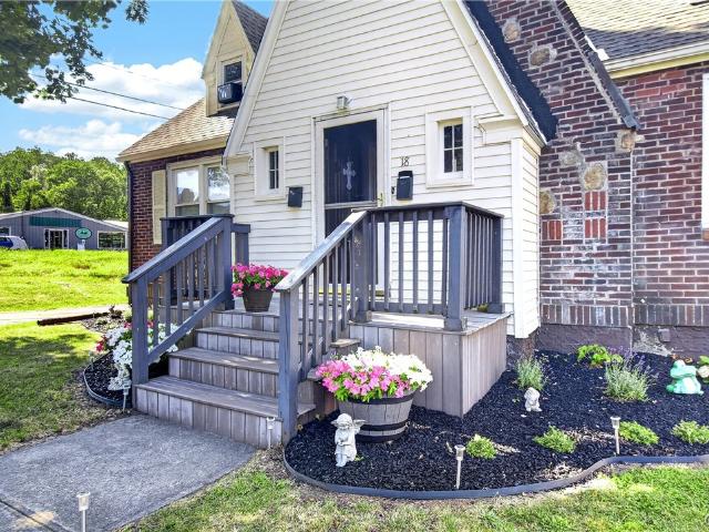 House for sale in Oneida, New York