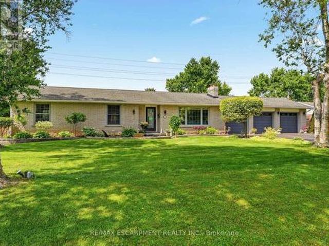 House for sale in Ancaster, Ontario