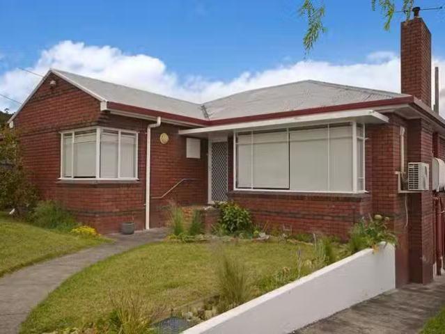 House for rent in Moonah