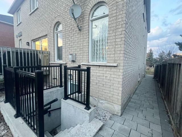 House for rent in Headford, Richmond Hill