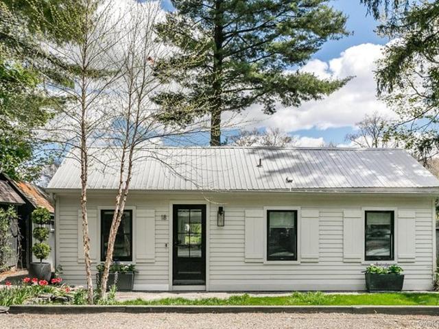 House for sale in Rhinebeck, New York