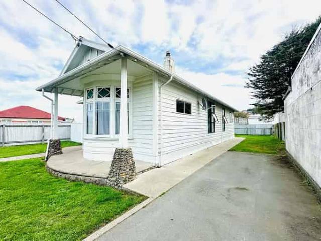 House for rent in Otakou