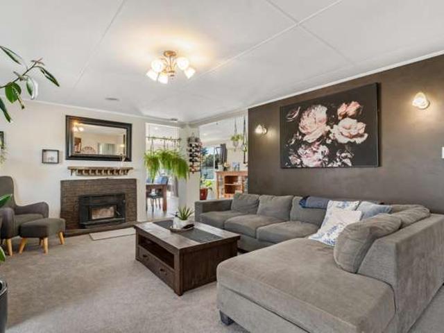 House for sale in Carterton, Wellington