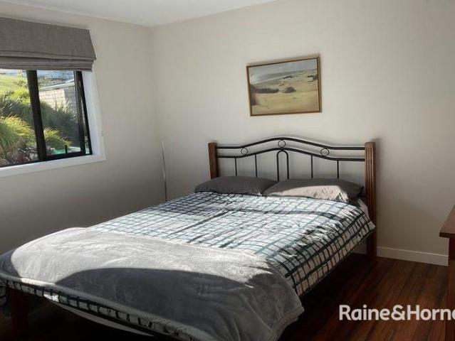 House for rent in Cooper Beach