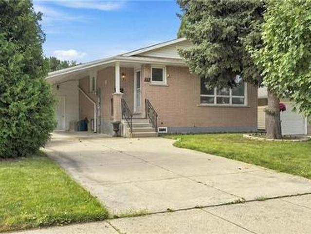 House for sale in Ancaster, Ontario