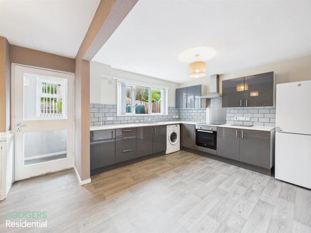 House for rent in Belfast, Glencairn