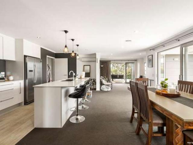 House for sale in Auckland, Oroua County