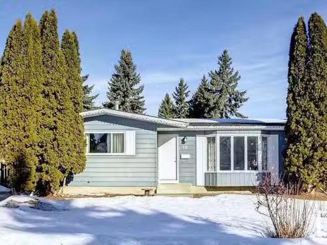House for sale in Sherwood Park, Alberta