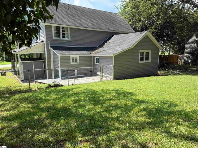House for sale in Pelzer, South Carolina