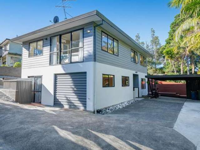 House for sale in Wairau Valley