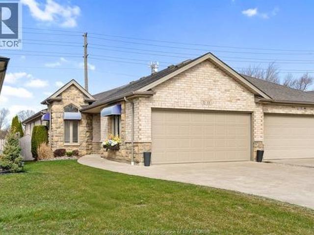 House for sale in Kingsville, Ontario