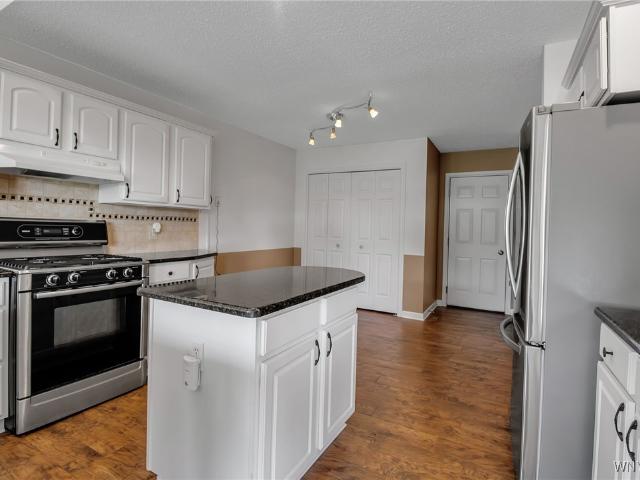 Townhouse for sale in Lancaster