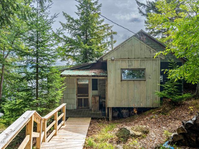 House for sale in Essex, New York