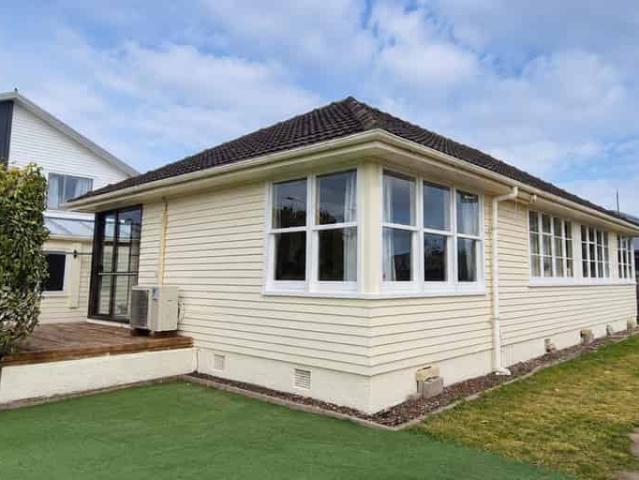 House for rent in Chaslands, Canterbury