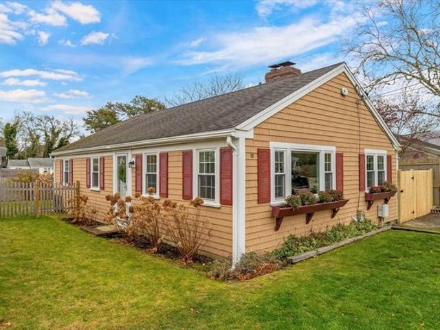 House for sale in Dennisport, Dennis