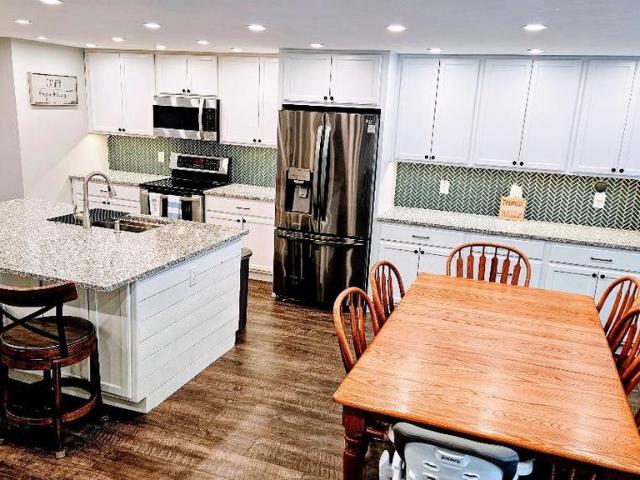 Townhouse for sale in Sterling