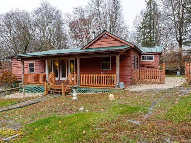 House for sale in Hyde Park, New York