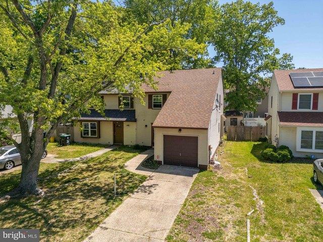 Townhouse for sale in Waterford Works, New Jersey