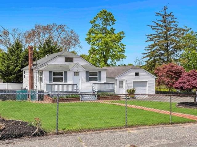 House for sale in Centereach, New York