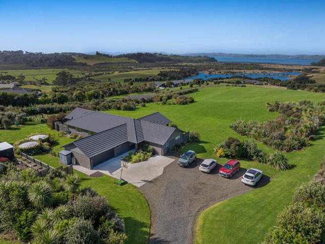 Property for sale in Kawau Island, Oroua County