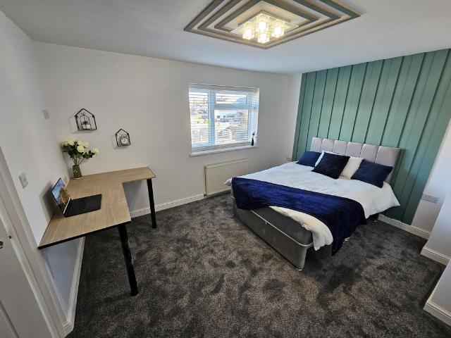 House for rent in New England, Peterborough