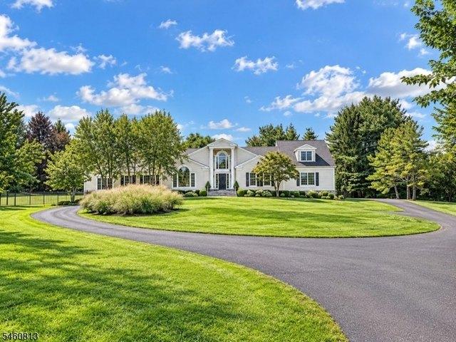House for sale in Mendham, New Jersey