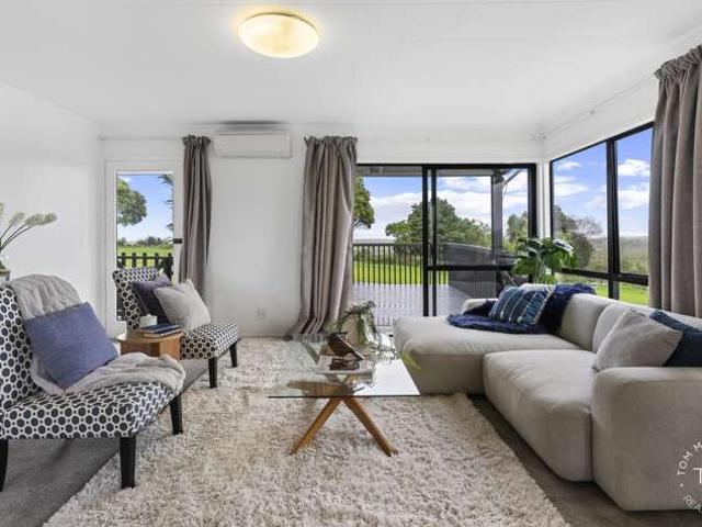 House for sale in Manurewa, Oroua County
