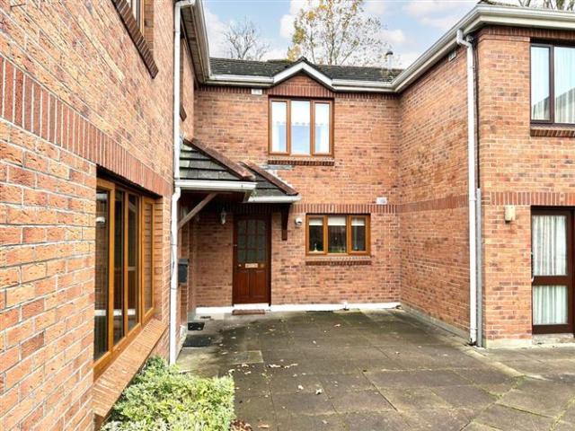 Terraced House for sale in Sligo