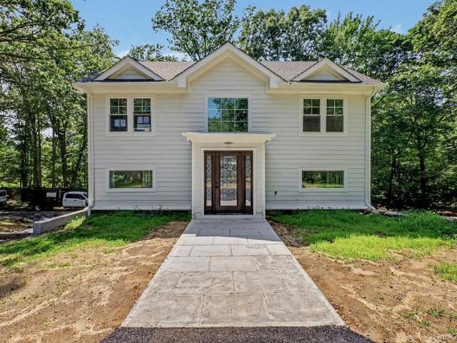 House for sale in South Salem, New York