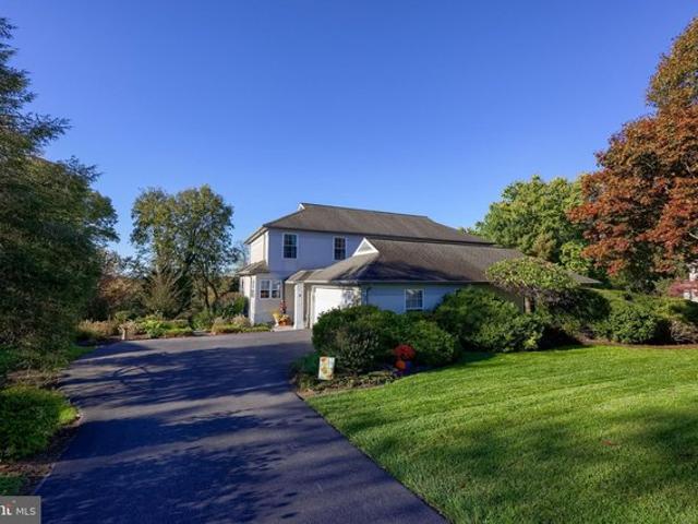 Townhouse for sale in Millersville, Pennsylvania