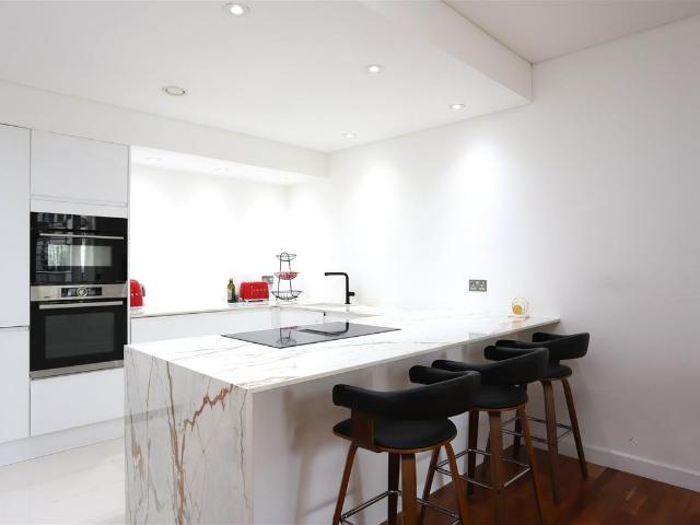 Apartment for rent in City Centre, Georgia